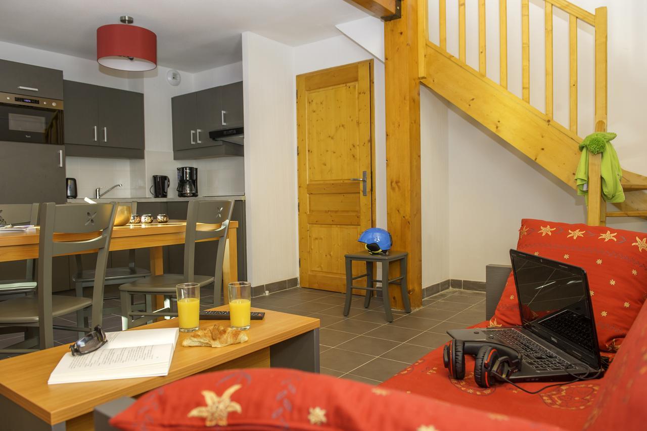 Goelia Les Chalets De Belledonne Saint-Colomban-des-Villards Екстер'єр фото